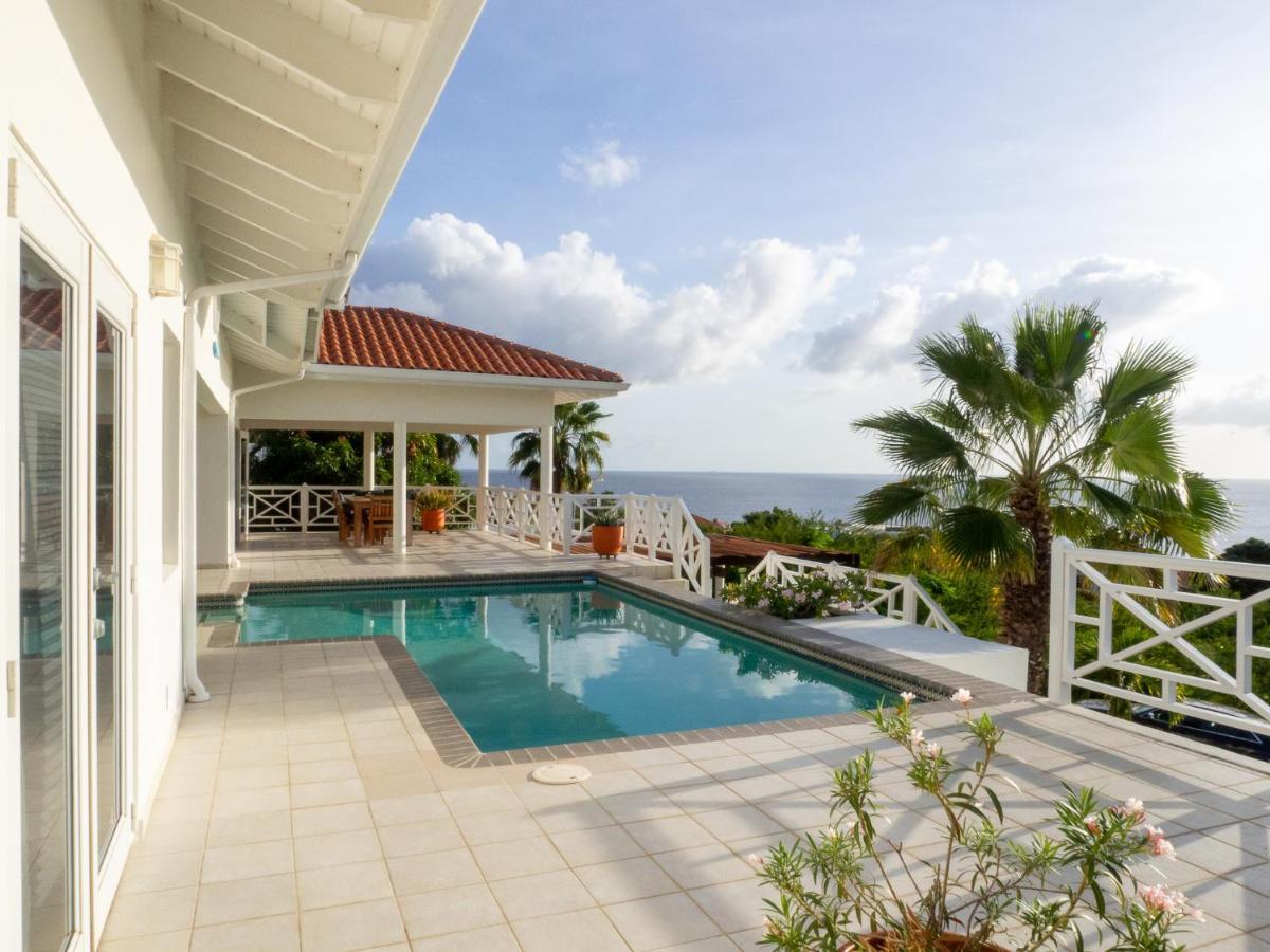 Villa Happy View Willibrordus Exterior photo